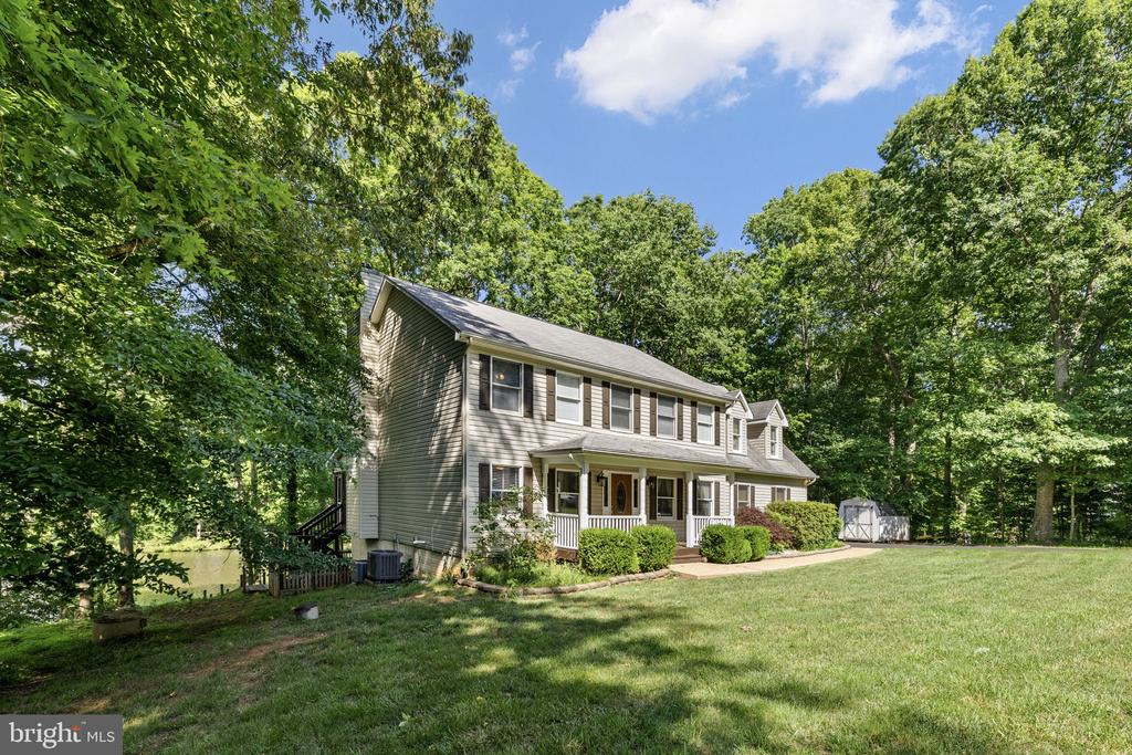 12707 LAKE WILDERNESS LANE