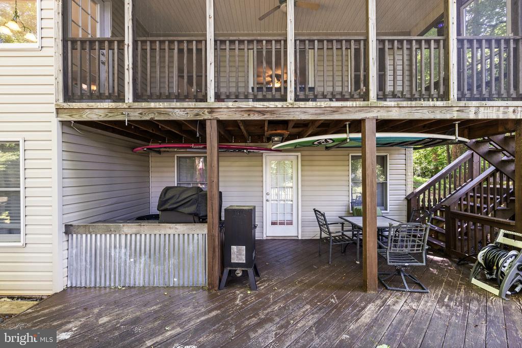 12707 LAKE WILDERNESS LANE
