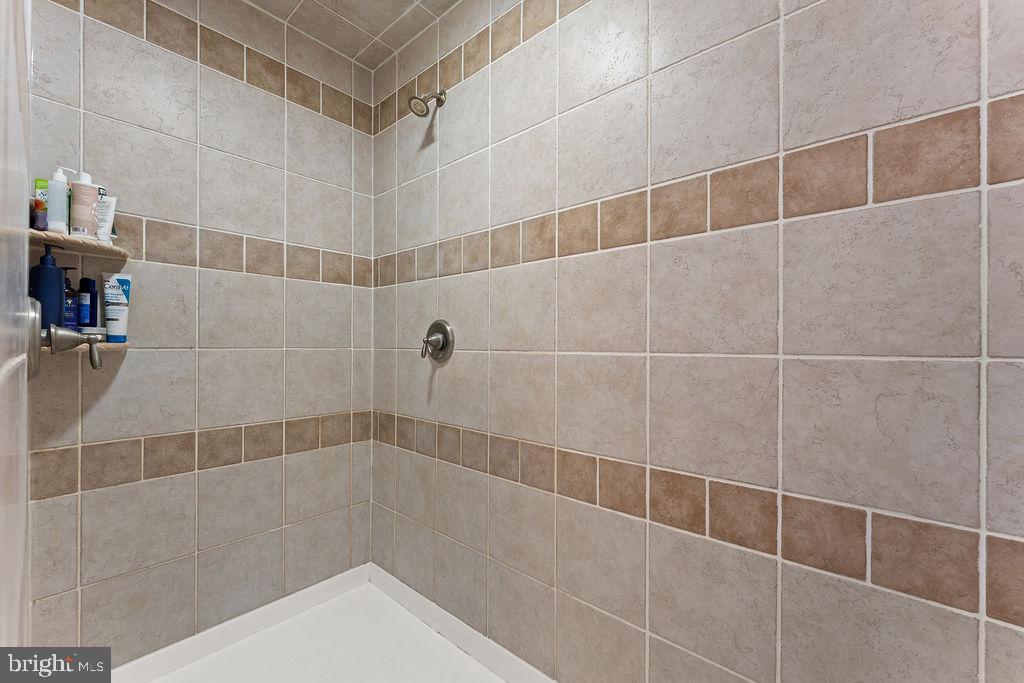 13611 KALMBACKS MILL DRIVE