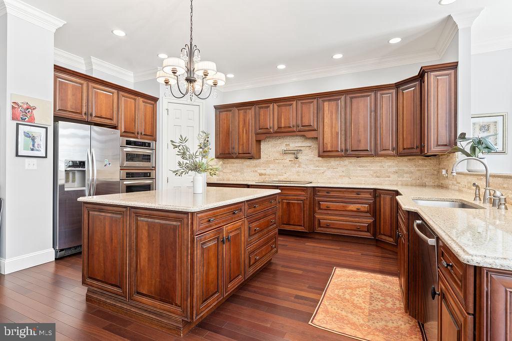 13611 KALMBACKS MILL DRIVE