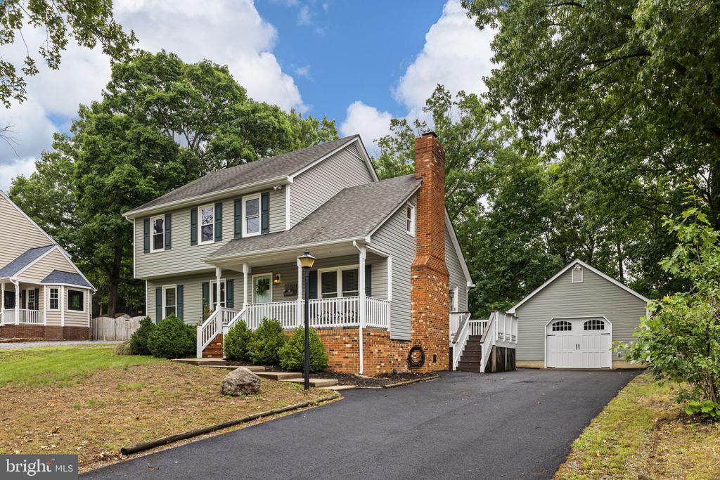 706 PLEASANTS DRIVE