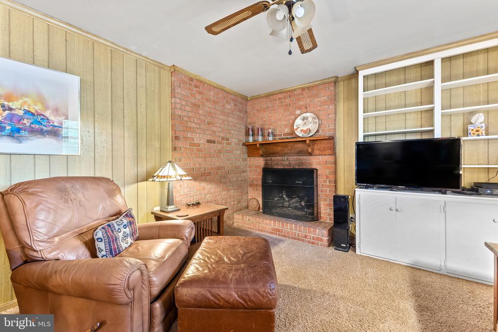 14 CAISSON WAY