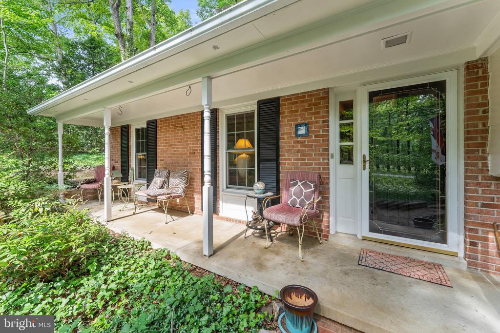 14 CAISSON WAY