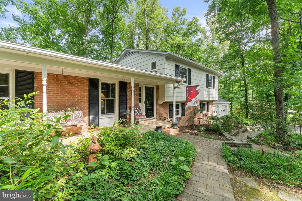 14 CAISSON WAY