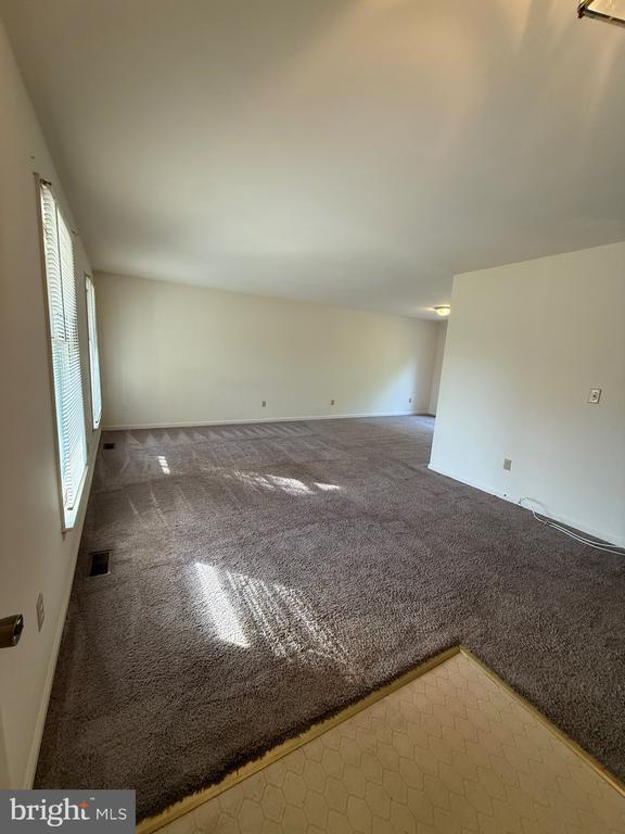 900 DEWBERRY DRIVE
