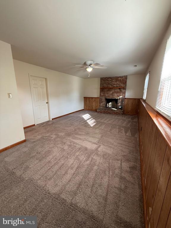 900 DEWBERRY DRIVE