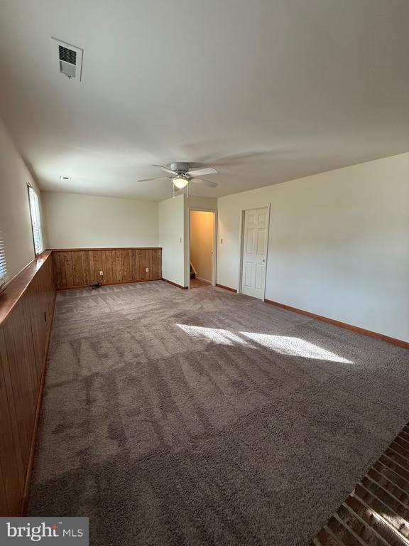 900 DEWBERRY DRIVE