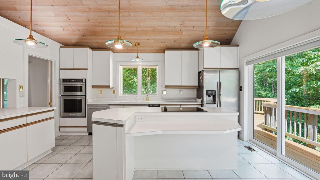 47 WAUCOMA TRL