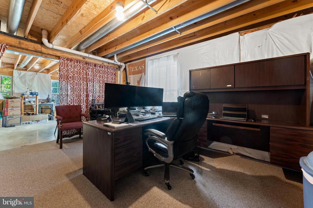 4104 AMELIA DRIVE