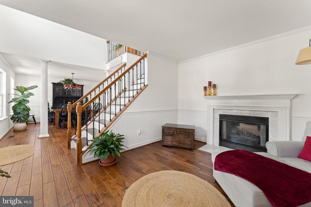 4104 AMELIA DRIVE
