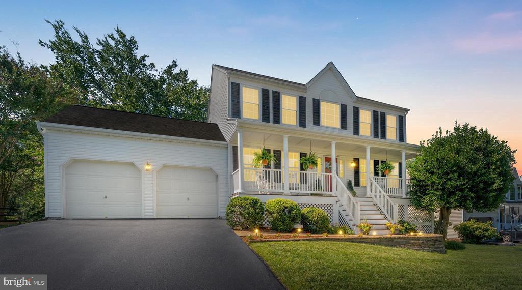 4104 AMELIA DRIVE