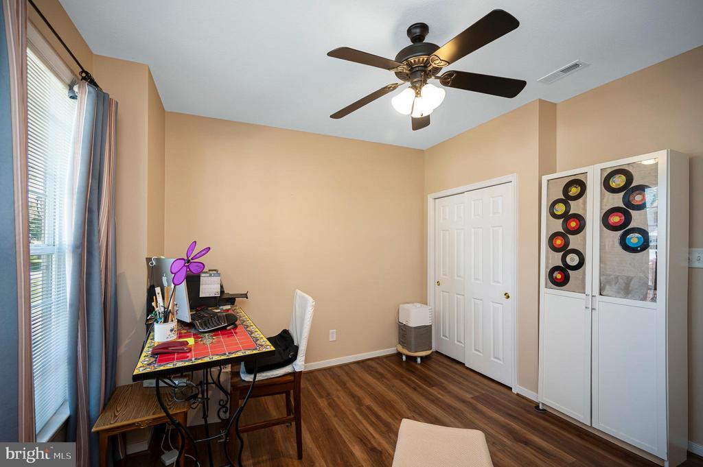 6606 TWIN CEDARS COURT