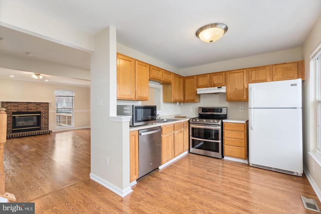 4302 CIDER BARREL COURT