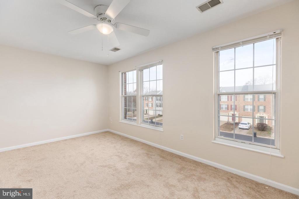 4302 CIDER BARREL COURT