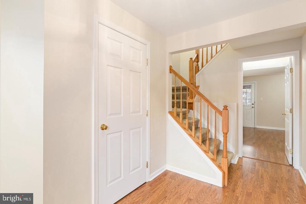 4302 CIDER BARREL COURT