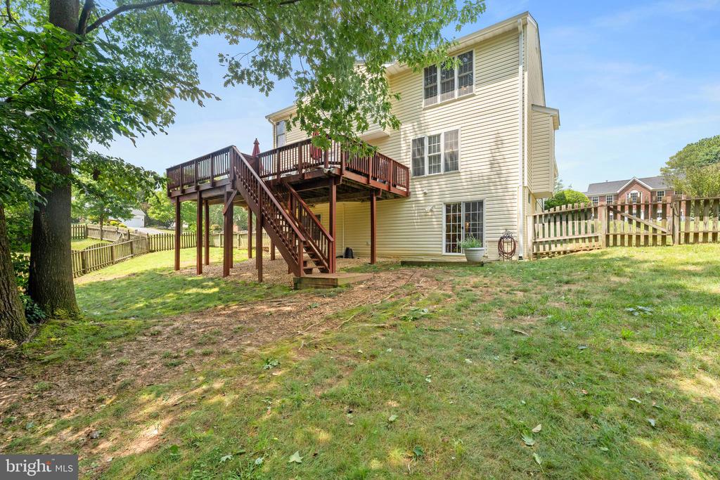 9901 ASHMEADE COURT