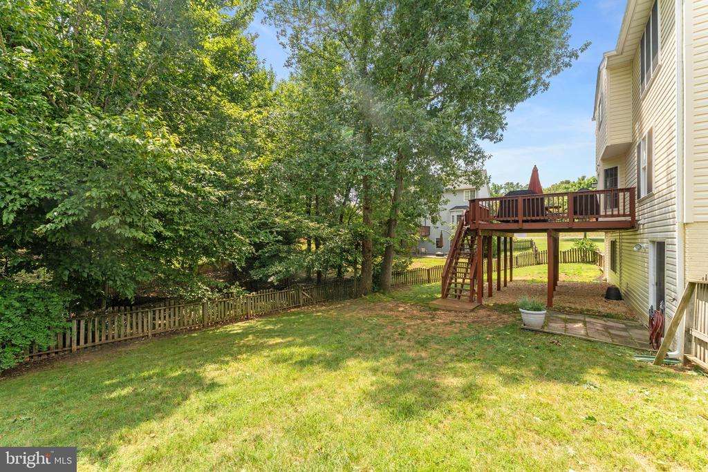 9901 ASHMEADE COURT