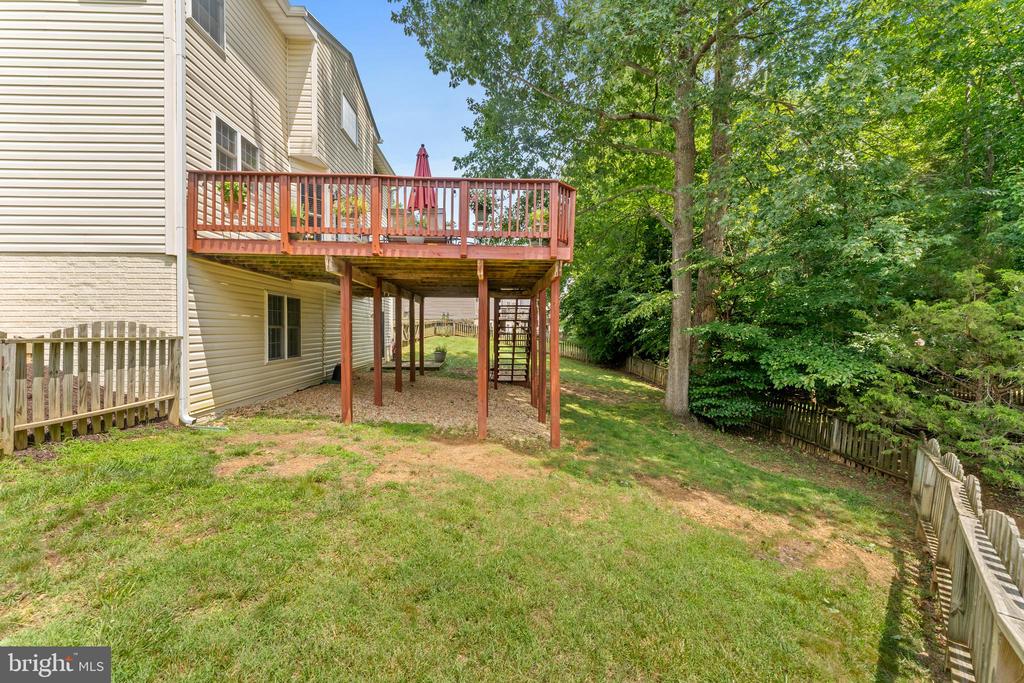 9901 ASHMEADE COURT