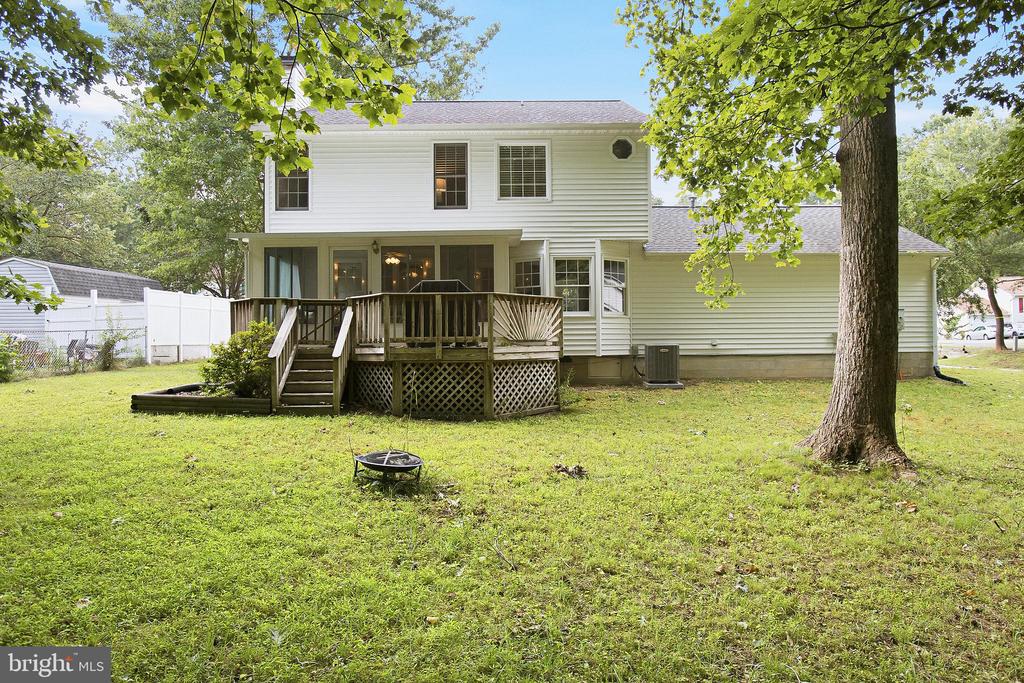 10803 SEVEN OAKS COURT
