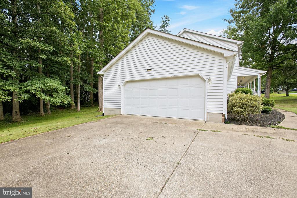 10803 SEVEN OAKS COURT