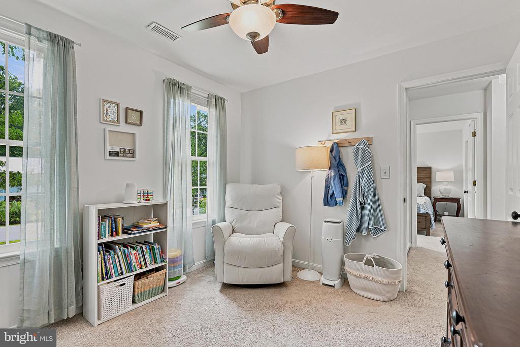 10803 SEVEN OAKS COURT