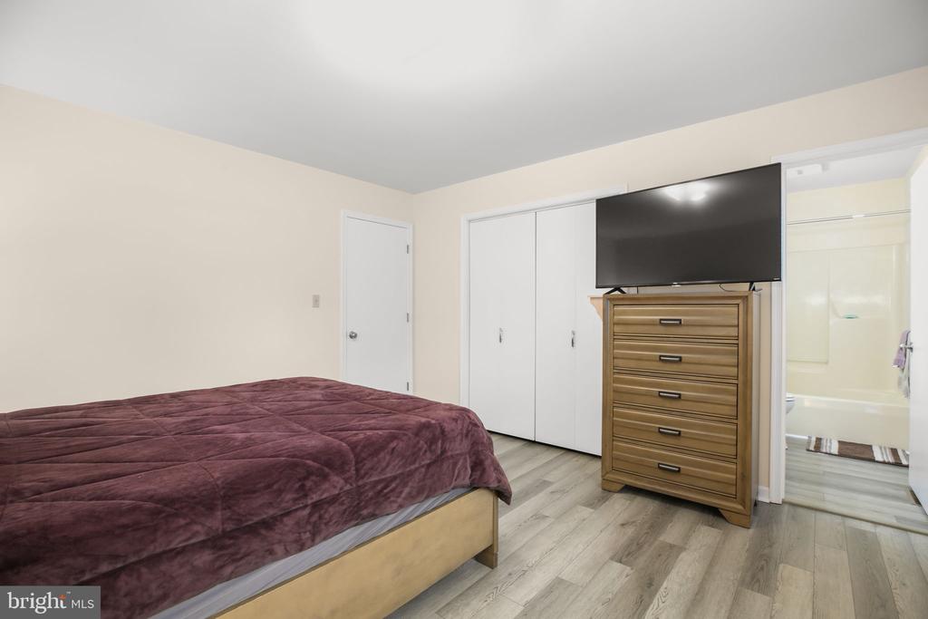 11517 PIEDMONT