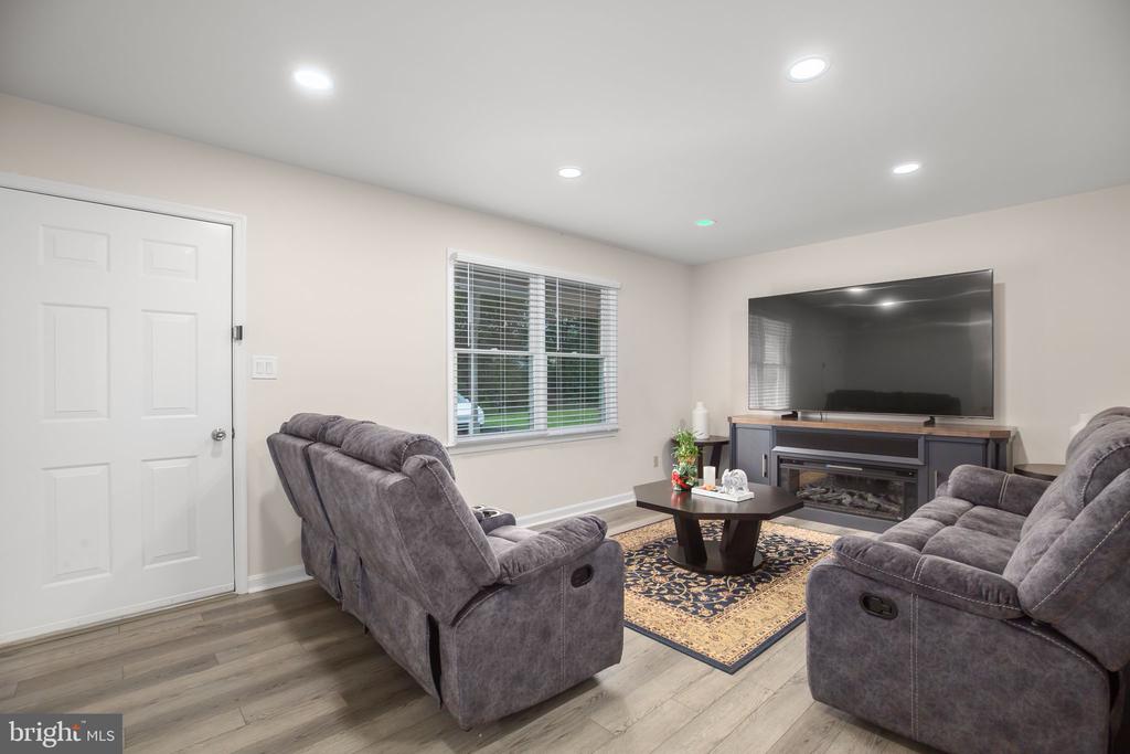 11517 PIEDMONT
