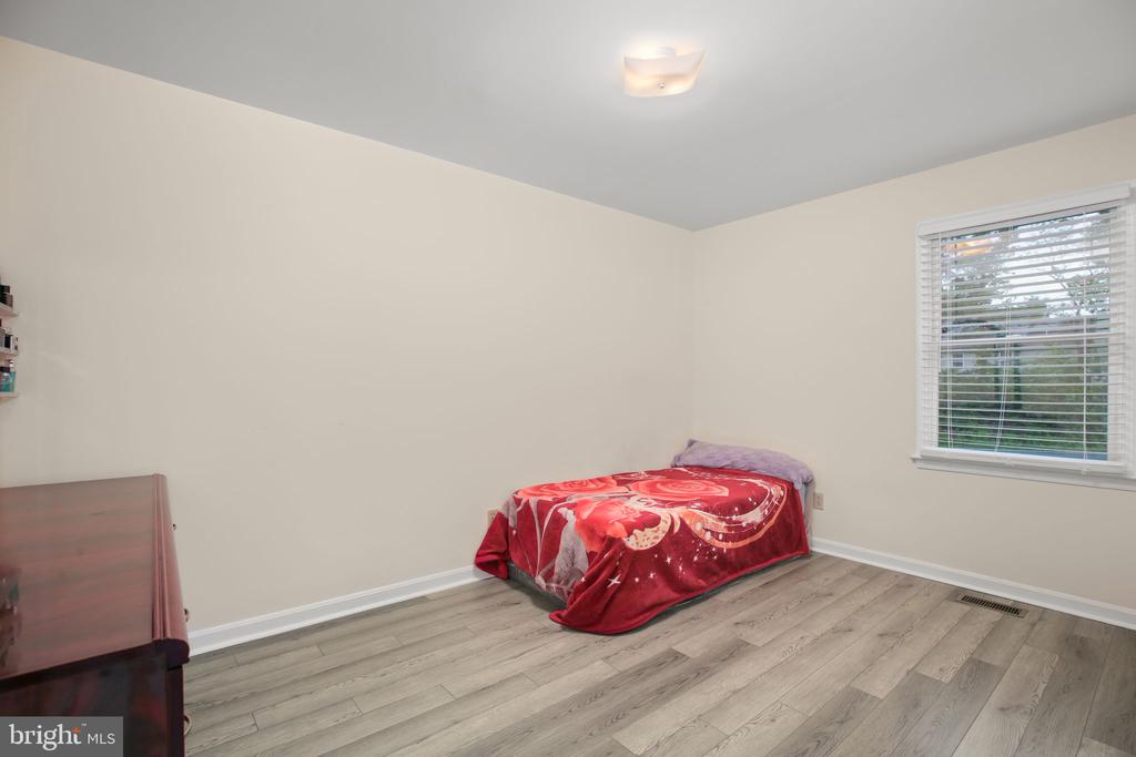 11517 PIEDMONT