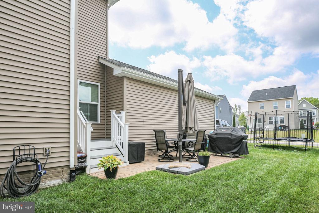 6708 NINTH CORPS LANE
