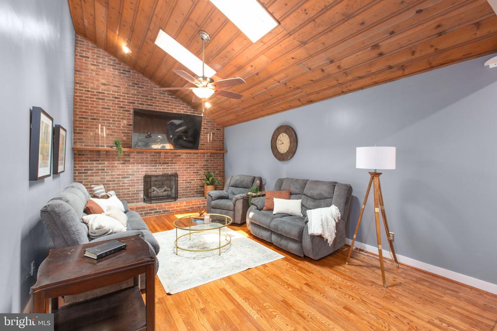 11309 YORKSHIRE COURT