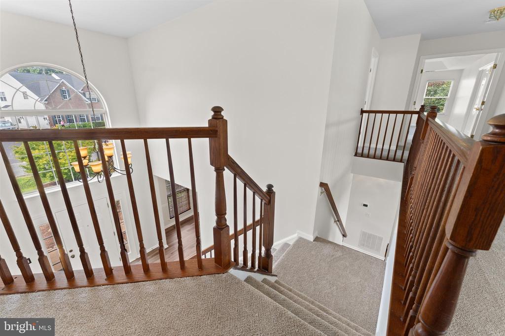 5610 HERITAGE HILLS CIRCLE