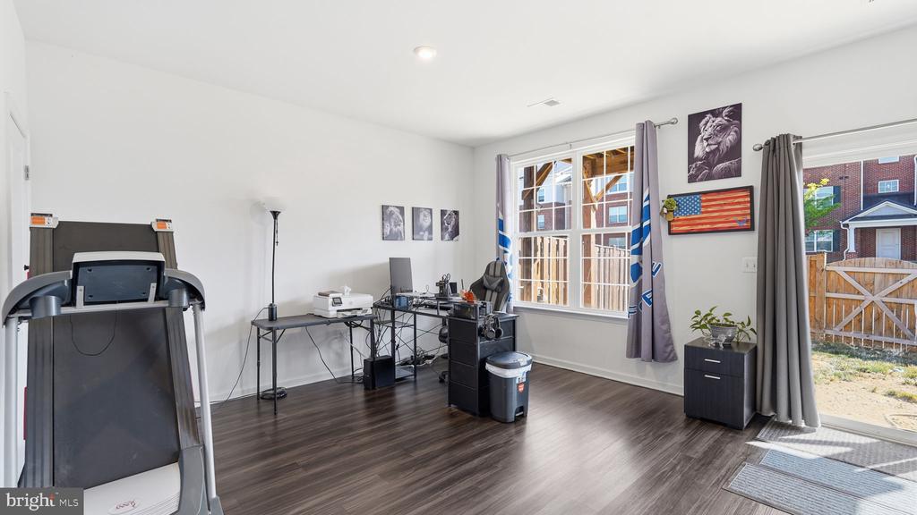 10208 EGRET COURT