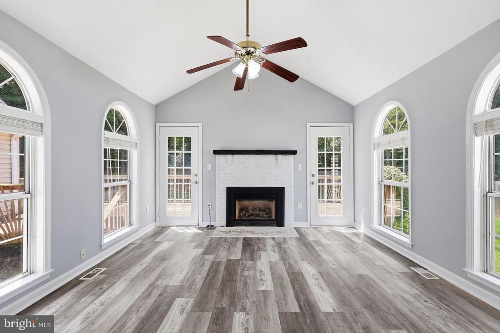 10422 HEATHER GREENS CIRCLE