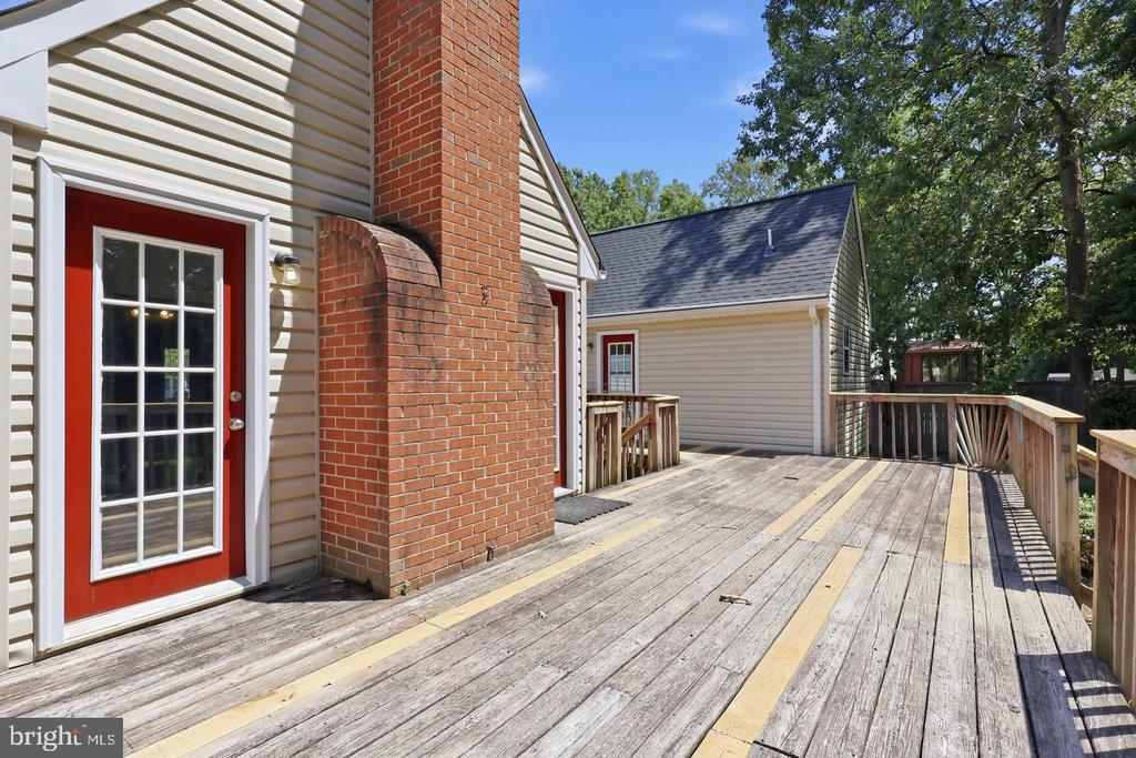 10422 HEATHER GREENS CIRCLE