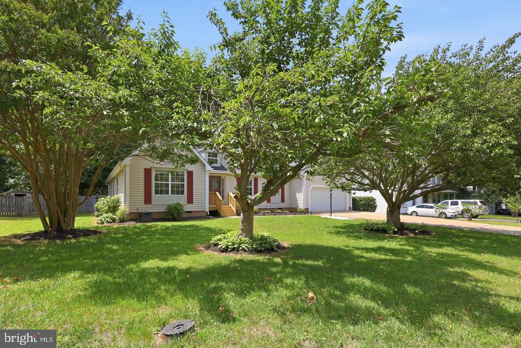 10422 HEATHER GREENS CIRCLE