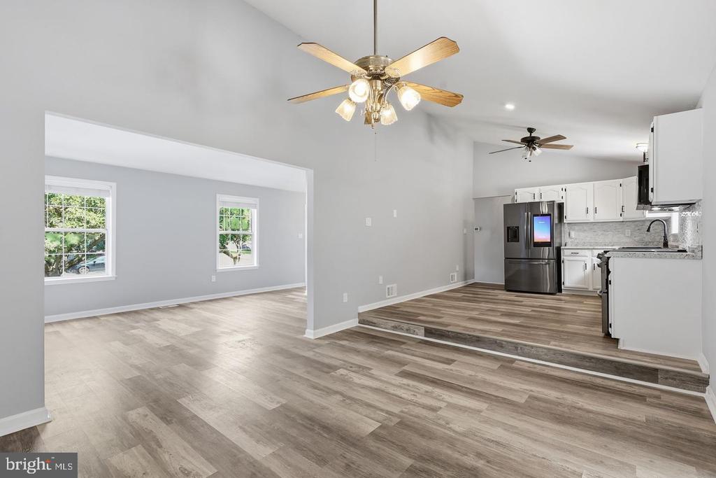 10422 HEATHER GREENS CIRCLE