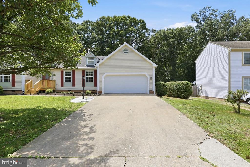10422 HEATHER GREENS CIRCLE