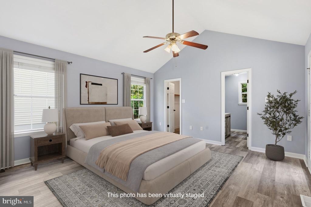 10422 HEATHER GREENS CIRCLE