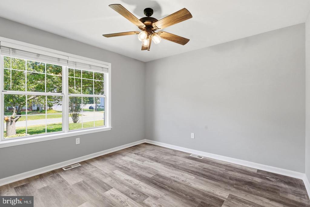 10422 HEATHER GREENS CIRCLE