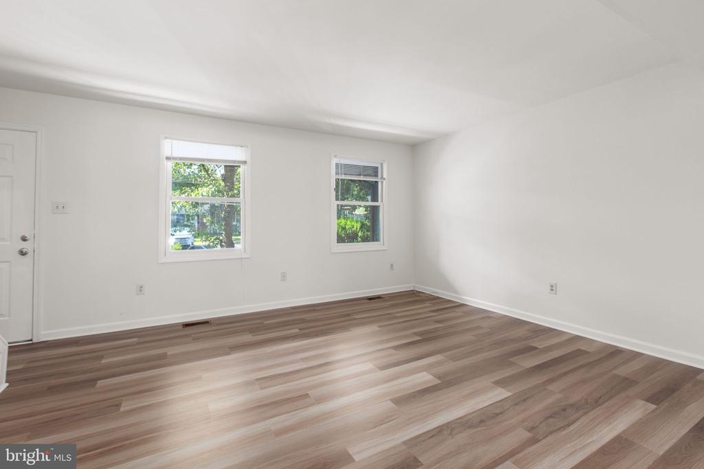 5131 REDBUD ROAD