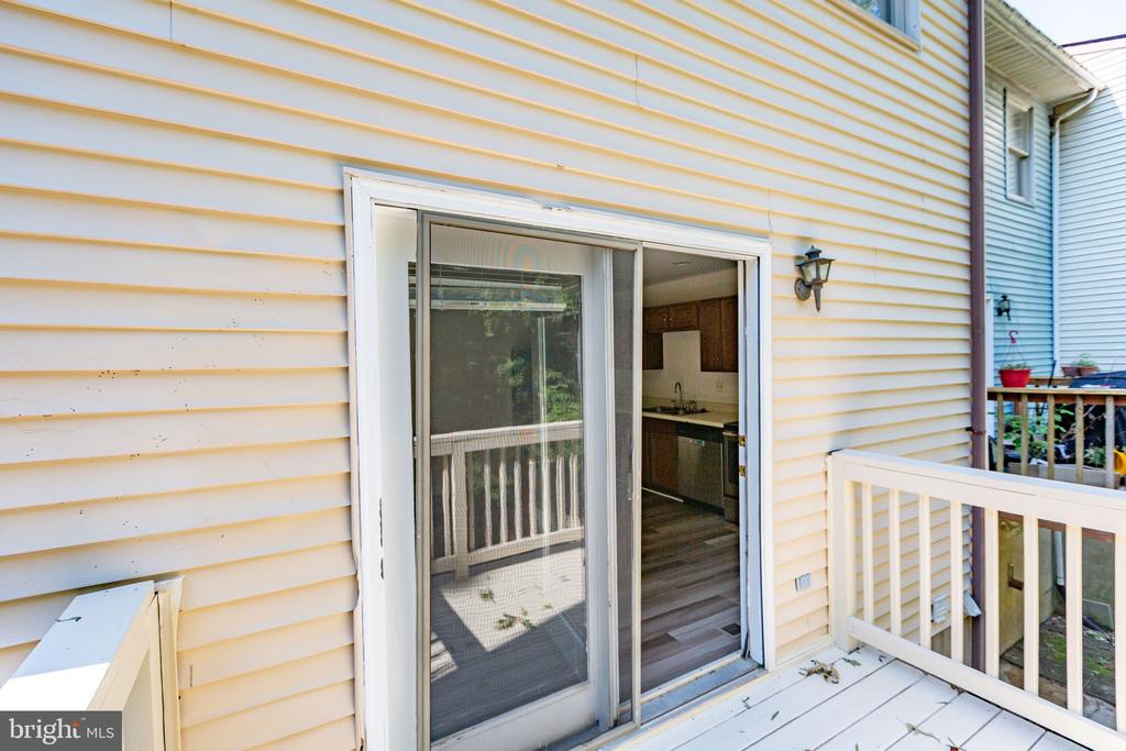 5131 REDBUD ROAD