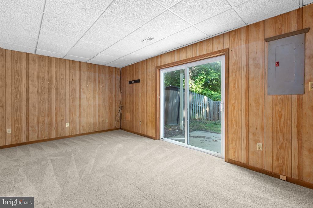 5131 REDBUD ROAD