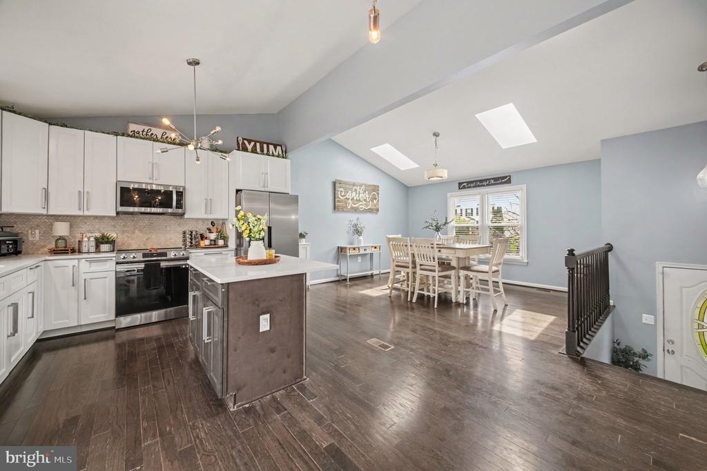 7511 DAUGHTRY DRIVE