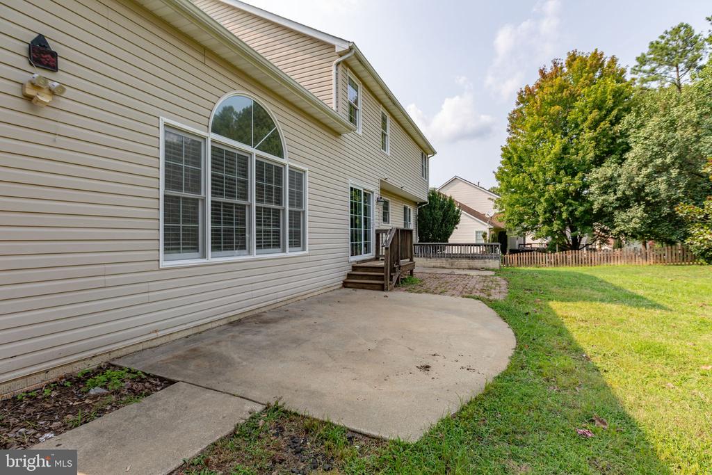 9903 WOODBURN COURT