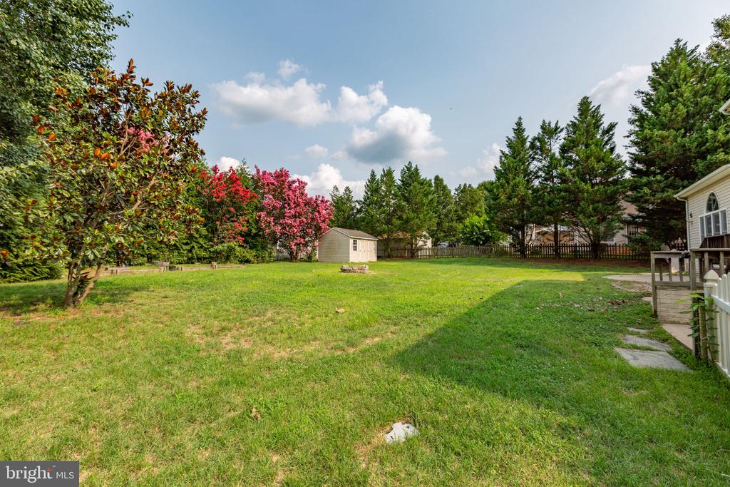 9903 WOODBURN COURT