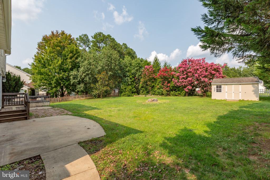 9903 WOODBURN COURT