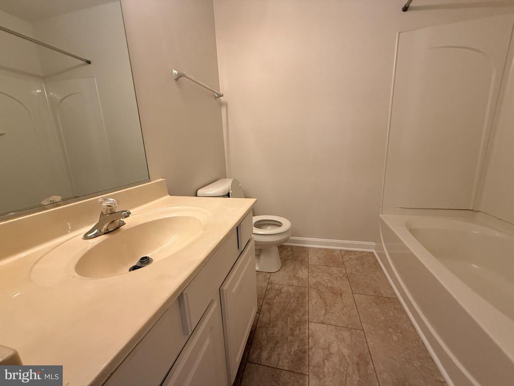 11412 WYTHEVILLE COURT