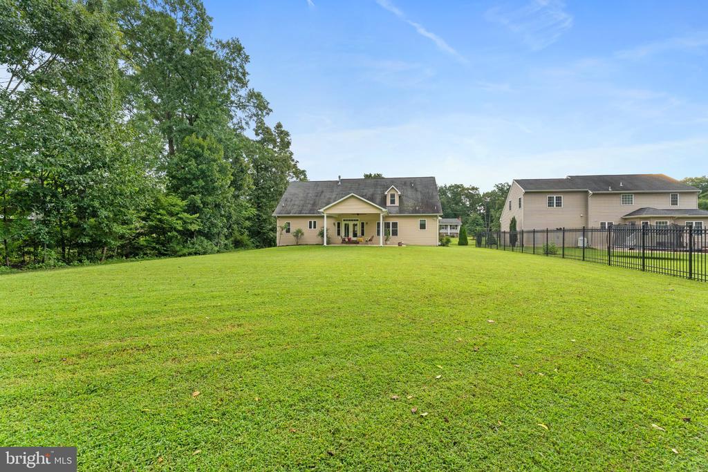 19 NOEL DRIVE