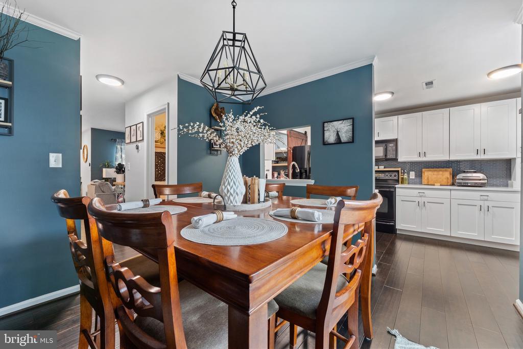 11179 SUSSEX COURT