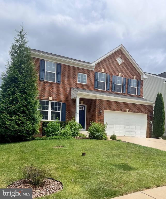 9411 WOOD CREEK CIRCLE